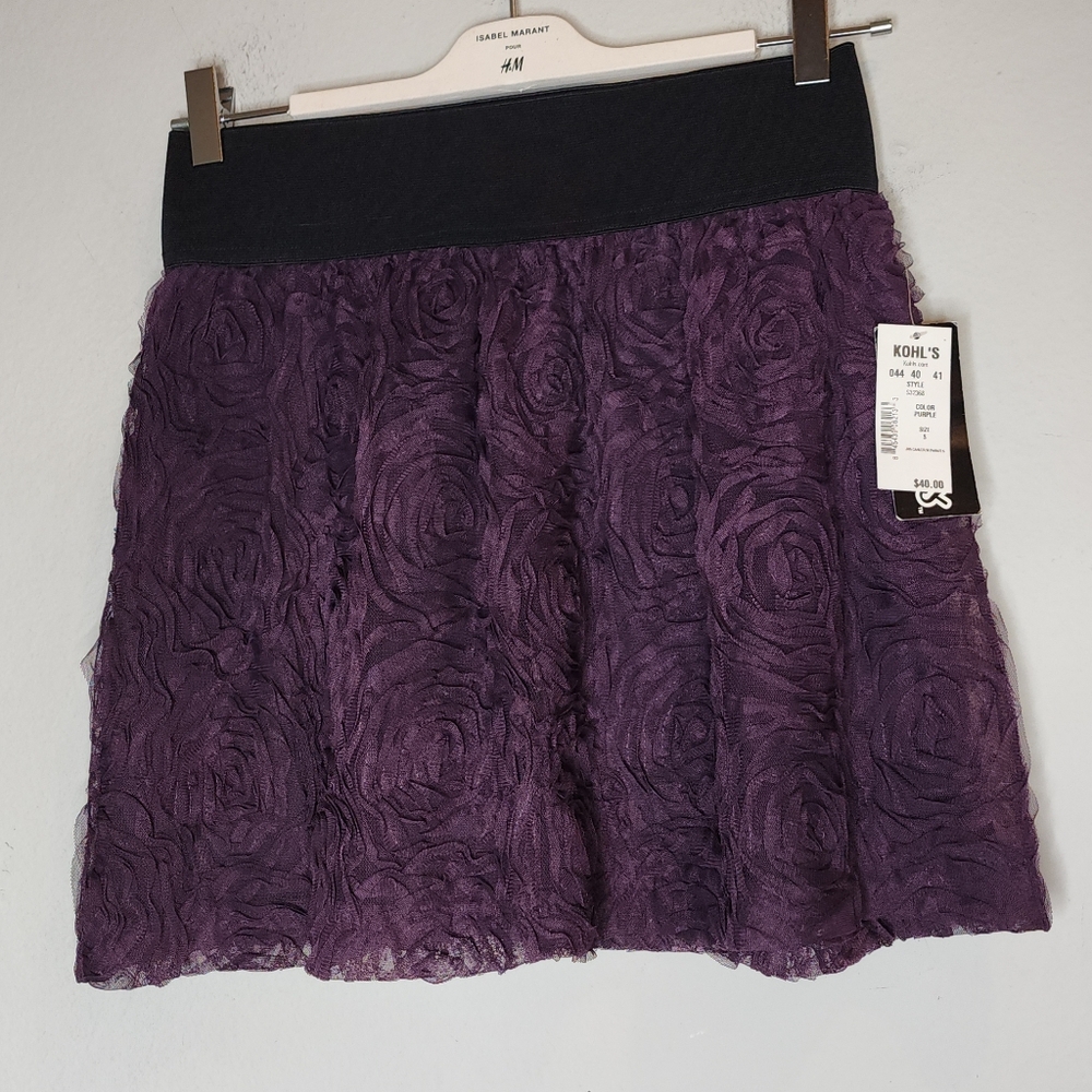 NWT Stooshy Textured Floral Mesh Purple Pull On Mini Skirt  Small Stretch Waist